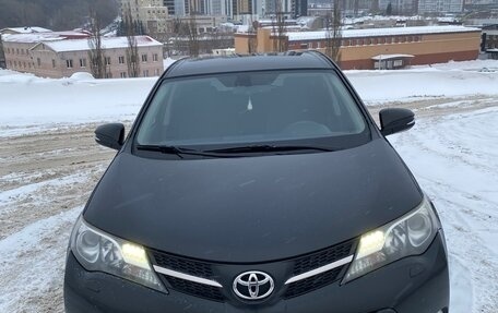 Toyota RAV4, 2014 год, 1 820 000 рублей, 8 фотография