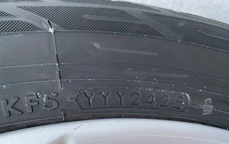 Toyota RAV4, 2014 год, 1 820 000 рублей, 24 фотография