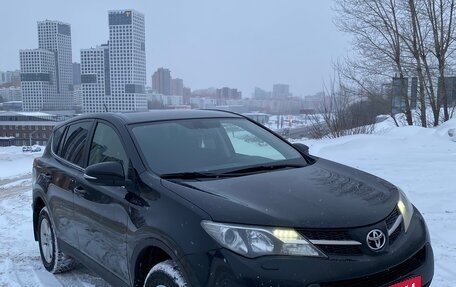 Toyota RAV4, 2014 год, 1 820 000 рублей, 7 фотография