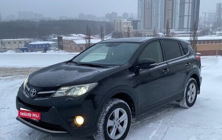 Toyota RAV4, 2014 год, 1 820 000 рублей, 28 фотография
