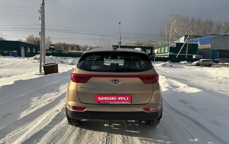 KIA Sportage IV рестайлинг, 2016 год, 1 900 000 рублей, 4 фотография