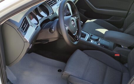 Volkswagen Passat B8 рестайлинг, 2019 год, 2 000 000 рублей, 8 фотография