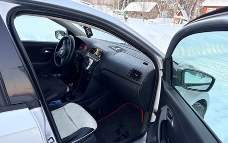 Volkswagen Polo VI (EU Market), 2010 год, 600 000 рублей, 4 фотография