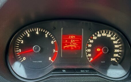 Volkswagen Polo VI (EU Market), 2010 год, 600 000 рублей, 10 фотография