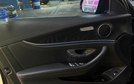 Mercedes-Benz E-Класс, 2018 год, 3 590 000 рублей, 7 фотография