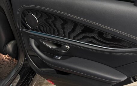 Mercedes-Benz E-Класс, 2018 год, 3 590 000 рублей, 10 фотография