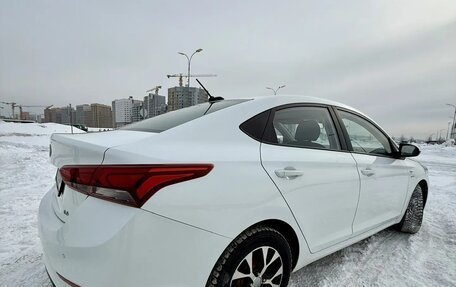 Hyundai Solaris II рестайлинг, 2019 год, 1 550 000 рублей, 4 фотография
