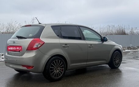 KIA cee'd I рестайлинг, 2010 год, 720 000 рублей, 5 фотография