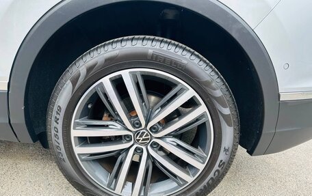 Volkswagen Tiguan II, 2021 год, 3 550 000 рублей, 10 фотография