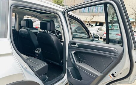 Volkswagen Tiguan II, 2021 год, 3 550 000 рублей, 24 фотография