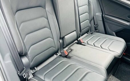 Volkswagen Tiguan II, 2021 год, 3 550 000 рублей, 25 фотография