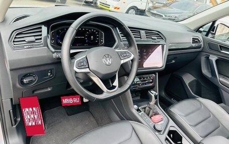 Volkswagen Tiguan II, 2021 год, 3 550 000 рублей, 16 фотография