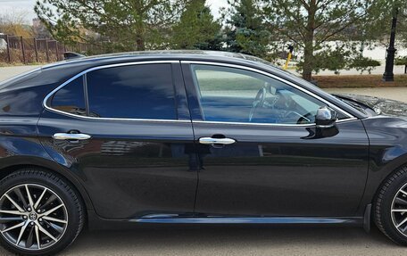 Toyota Camry, 2023 год, 3 730 000 рублей, 6 фотография