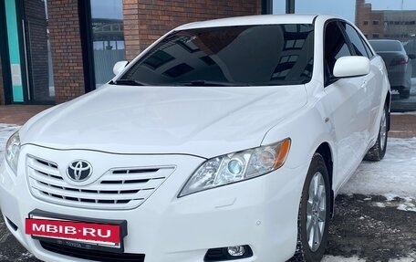 Toyota Camry, 2008 год, 1 650 000 рублей, 13 фотография