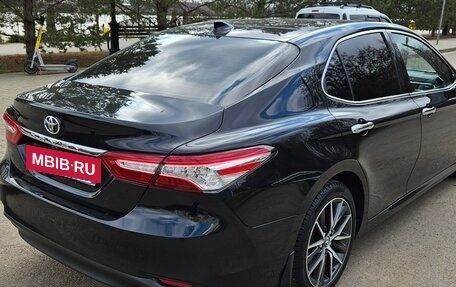 Toyota Camry, 2023 год, 3 730 000 рублей, 8 фотография