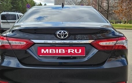 Toyota Camry, 2023 год, 3 730 000 рублей, 10 фотография