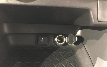 Toyota RAV4, 2020 год, 2 235 230 рублей, 13 фотография