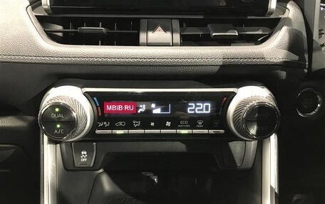 Toyota RAV4, 2020 год, 2 235 230 рублей, 15 фотография