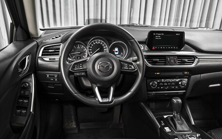 Mazda 6, 2016 год, 1 919 000 рублей, 13 фотография