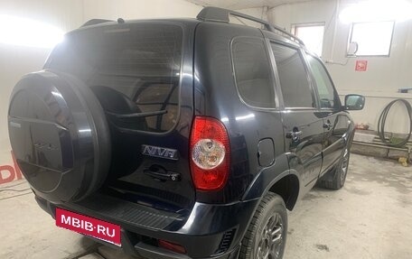 Chevrolet Niva I рестайлинг, 2012 год, 620 000 рублей, 3 фотография