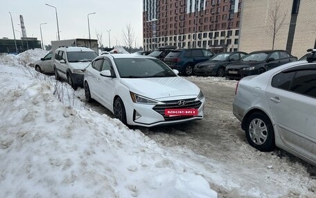 Hyundai Elantra VI рестайлинг, 2019 год, 1 600 000 рублей, 2 фотография