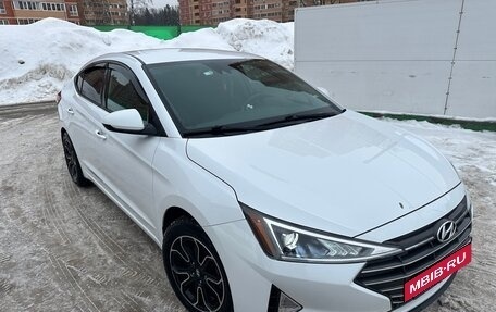 Hyundai Elantra VI рестайлинг, 2019 год, 1 600 000 рублей, 16 фотография