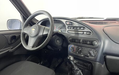 Chevrolet Niva I рестайлинг, 2012 год, 537 000 рублей, 12 фотография