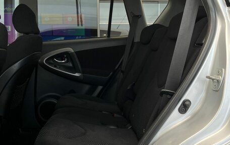 Toyota RAV4, 2007 год, 1 090 000 рублей, 12 фотография