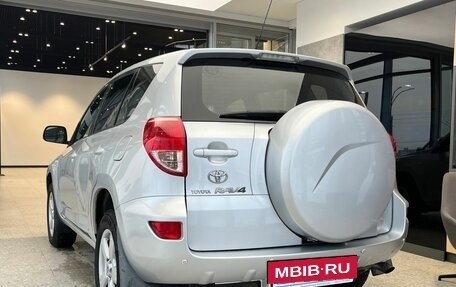 Toyota RAV4, 2007 год, 1 090 000 рублей, 8 фотография