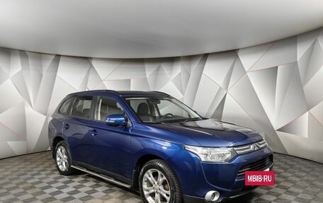 Mitsubishi Outlander III рестайлинг 3, 2013 год, 1 675 000 рублей, 3 фотография
