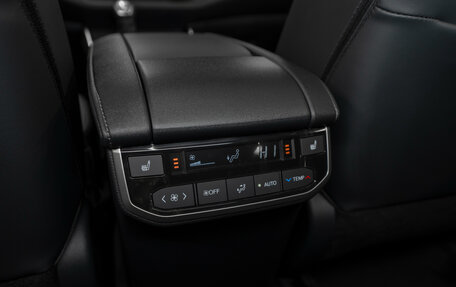 Toyota Highlander, 2025 год, 5 450 000 рублей, 14 фотография