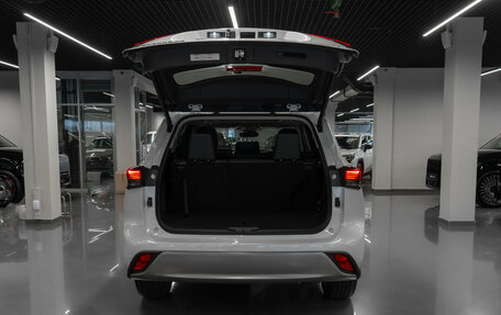 Toyota Highlander, 2025 год, 5 450 000 рублей, 28 фотография