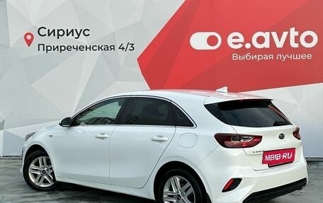 KIA cee'd III, 2018 год, 1 350 000 рублей, 4 фотография