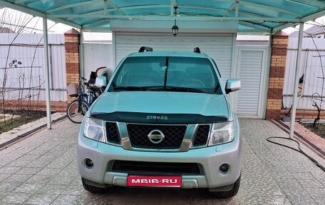 Nissan Pathfinder, 2011 год, 1 600 000 рублей, 1 фотография