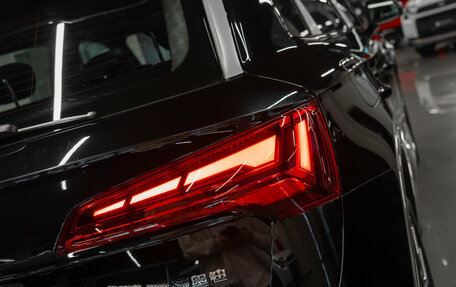 Audi Q5, 2025 год, 6 000 000 рублей, 28 фотография