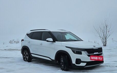 KIA Seltos I, 2020 год, 2 300 000 рублей, 2 фотография