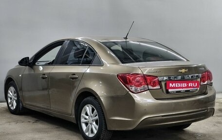 Chevrolet Cruze II, 2013 год, 663 000 рублей, 7 фотография