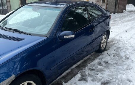 Mercedes-Benz C-Класс, 2001 год, 400 000 рублей, 4 фотография