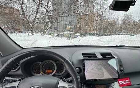 Toyota RAV4, 2011 год, 1 800 000 рублей, 11 фотография