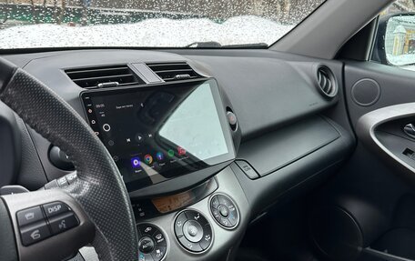 Toyota RAV4, 2011 год, 1 800 000 рублей, 15 фотография