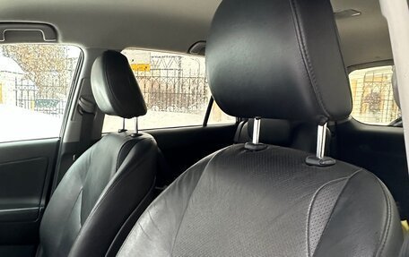 Toyota RAV4, 2011 год, 1 800 000 рублей, 16 фотография