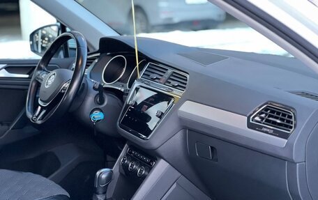 Volkswagen Tiguan II, 2020 год, 2 449 000 рублей, 21 фотография