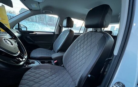 Volkswagen Tiguan II, 2020 год, 2 449 000 рублей, 29 фотография