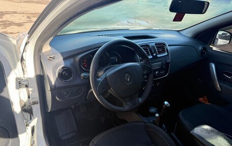 Renault Logan II, 2014 год, 455 555 рублей, 10 фотография