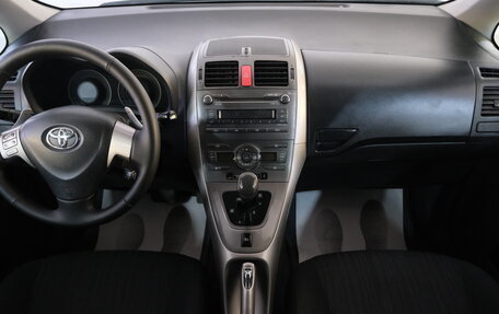 Toyota Auris II, 2008 год, 699 000 рублей, 14 фотография