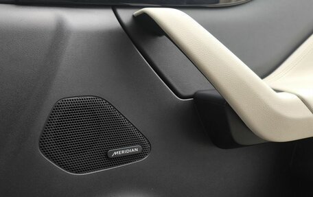 Jaguar F-Pace, 2016 год, 2 490 000 рублей, 21 фотография