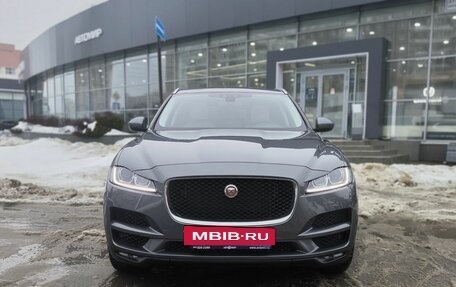 Jaguar F-Pace, 2016 год, 2 490 000 рублей, 2 фотография