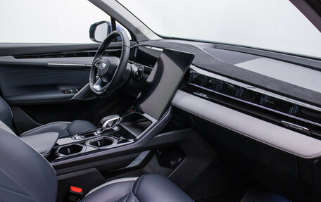 Geely Atlas, 2023 год, 2 590 000 рублей, 9 фотография