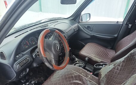 Chevrolet Niva I рестайлинг, 2011 год, 240 000 рублей, 5 фотография