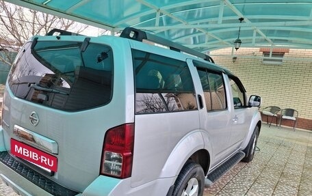 Nissan Pathfinder, 2011 год, 1 600 000 рублей, 3 фотография